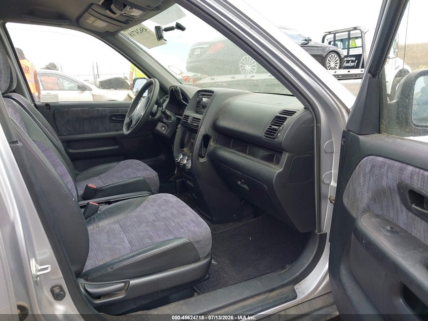 2003 Honda Cr-v VIN JHLRD68403C007042 IAAI salvage auction — NORMAL WEAR, Clear - Dealer Only (California), sold $625 on 2026-07-29 (photo 5)
