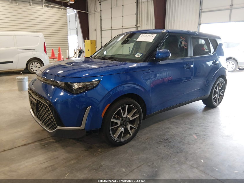 2024 Kia Soul VIN KNDJ33AU0R7226901 IAAI salvage auction — LEFT FRONT, Wait Title, sold $6,525 on 2026-09-11 (photo 2)