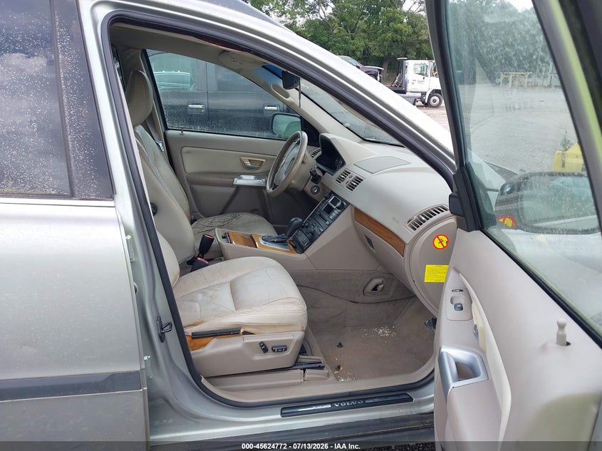 2005 Volvo Xc90 VIN YV1CN592751164115 IAAI salvage auction — NORMAL WEAR, Salvage (Alabama), sold $325 on 2026-07-24 (photo 5)