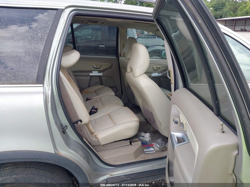 2005 Volvo Xc90 VIN YV1CN592751164115 IAAI salvage auction — NORMAL WEAR, Salvage (Alabama), sold $325 on 2026-07-24 (photo 8)