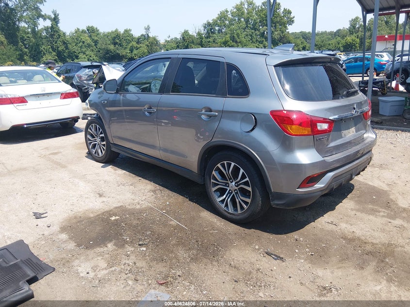 2019 Mitsubishi Outlander VIN JA4AP3AU2KU033381 IAAI salvage auction — ENGINE DAMAGE, Salvage Title, sold $750 on 2026-08-01 (photo 3)