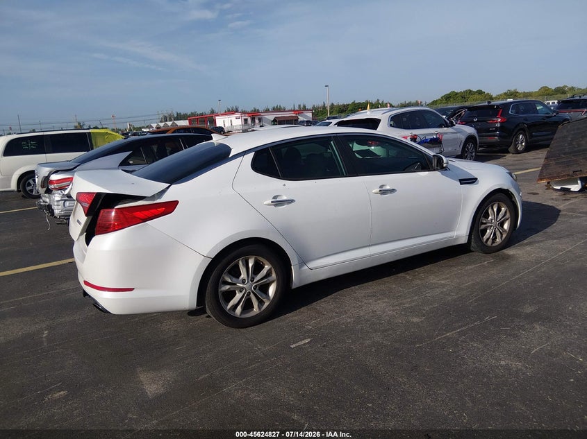 2012 Kia Optima VIN 5XXGN4A77CG006299 IAAI salvage auction — REAR END, Rebuildable (Florida), sold $25 on 2026-07-23 (photo 4)
