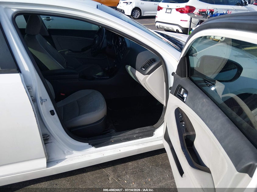 2012 Kia Optima VIN 5XXGN4A77CG006299 IAAI salvage auction — REAR END, Rebuildable (Florida), sold $25 on 2026-07-23 (photo 5)