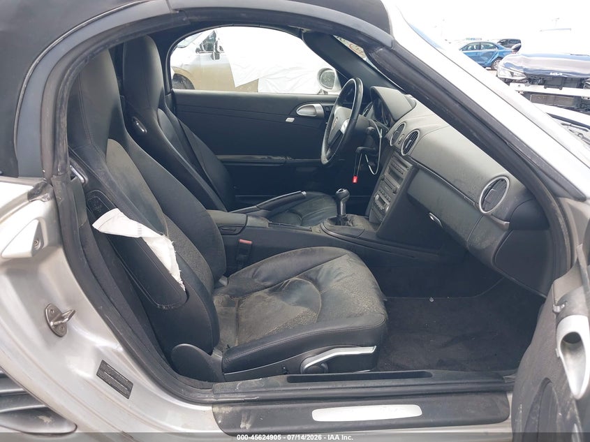 2006 Porsche Boxster VIN WP0CA29886U712546 IAAI salvage auction — FRONT & REAR, Salvage (Texas), sold $3,750 on 2026-08-19 (photo 5)