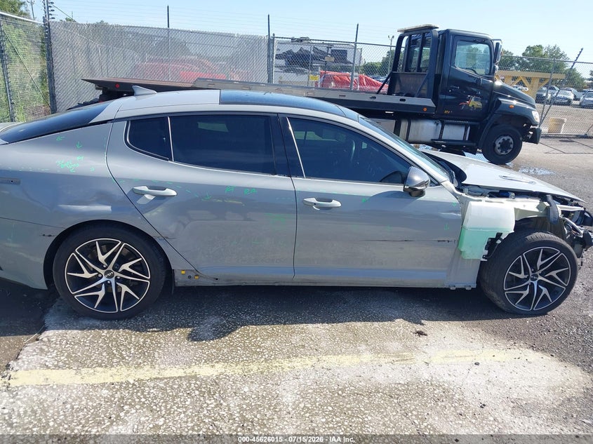 2023 Kia Stinger VIN KNAE35LD1P6136862 IAAI salvage auction — SIDE, Salvage Title, sold $4,950 on 2026-08-02 (photo 6)