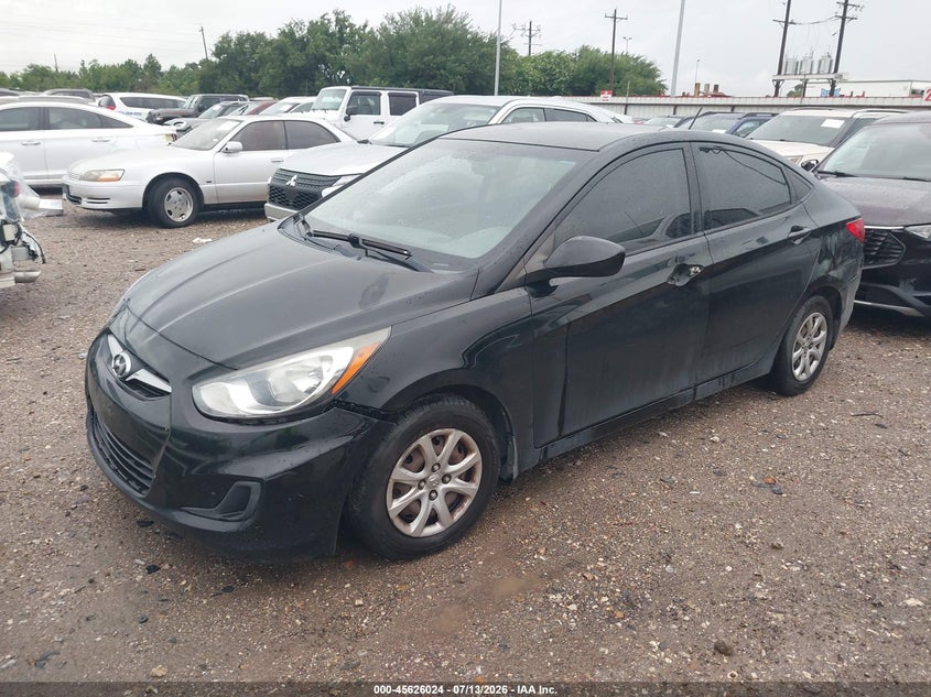 2013 Hyundai Accent VIN KMHCT4AE8DU397540 IAAI salvage auction — NORMAL WEAR, Salvage Title, sold $325 on 2026-07-23 (photo 2)