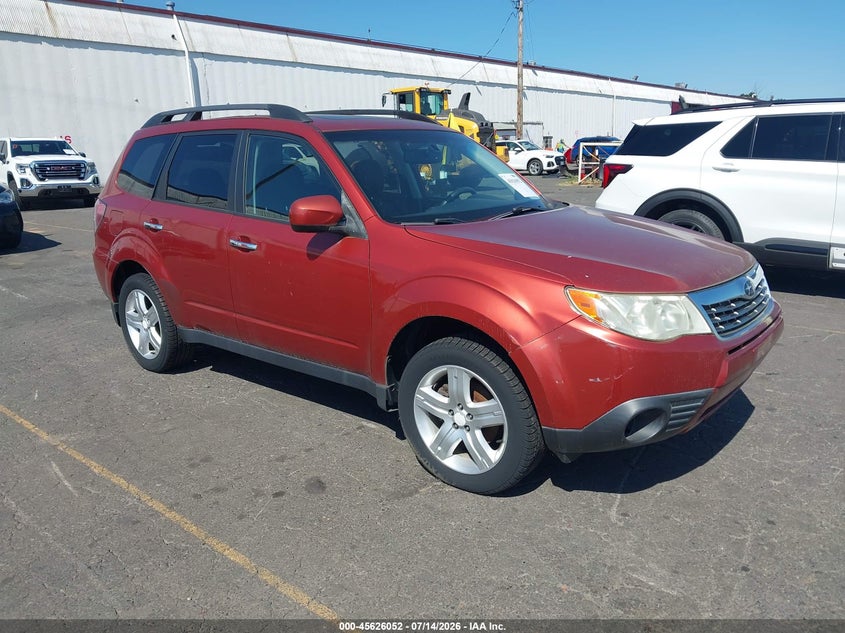 2010 Subaru Forester VIN JF2SH6CC1AH913168 IAAI salvage auction — FRONT END, Clear-Dealer Only (Oregon), sold $3,050 on 2026-07-30 (photo 1)