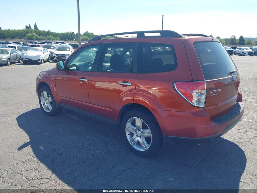2010 Subaru Forester VIN JF2SH6CC1AH913168 IAAI salvage auction — FRONT END, Clear-Dealer Only (Oregon), sold $3,050 on 2026-07-30 (photo 3)