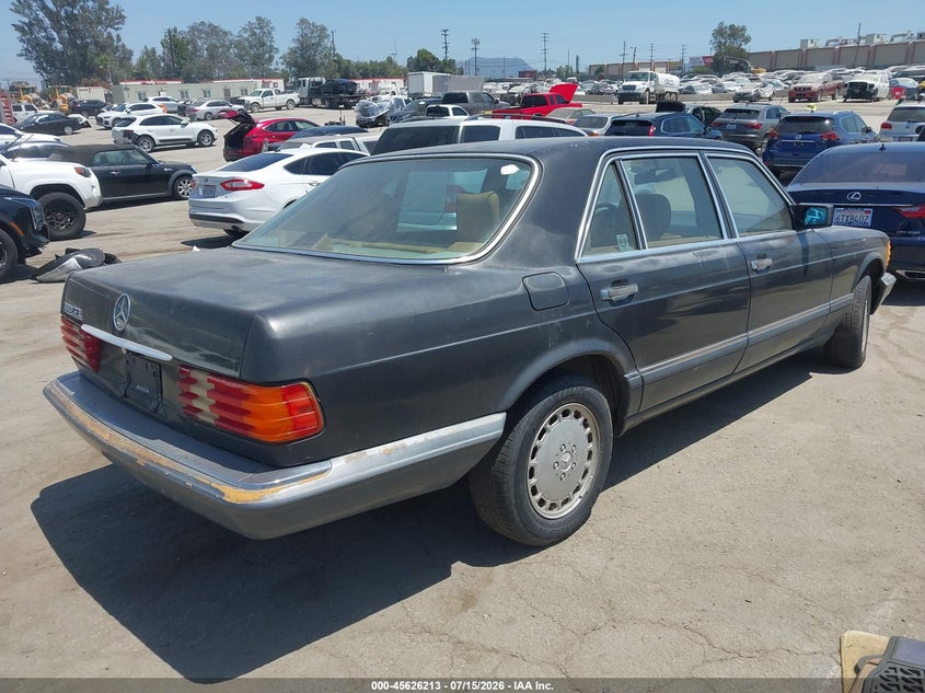 1990 Mercedes-benz 300 VIN WDBCA25D3LA537072 IAAI salvage auction — NORMAL WEAR, Clear - Dealer Only (California), sold $25 on 2026-07-22 (photo 4)