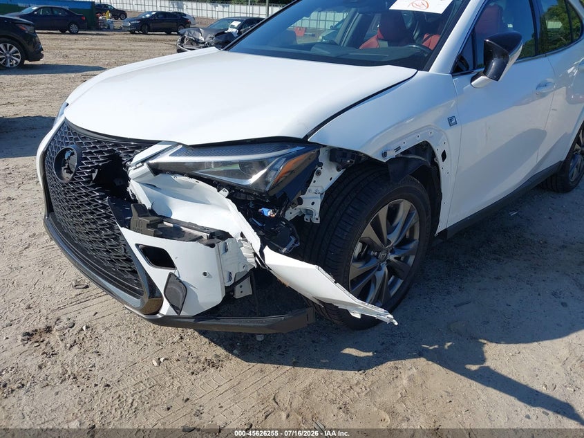 2022 Lexus Ux VIN JTHE3JBH1N2046162 IAAI salvage auction — LEFT FRONT, Salvage (Idaho), sold $9,100 on 2026-07-31 (photo 6)