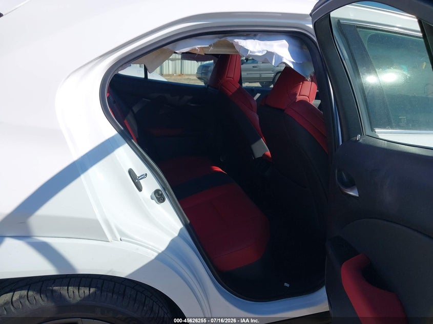2022 Lexus Ux VIN JTHE3JBH1N2046162 IAAI salvage auction — LEFT FRONT, Salvage (Idaho), sold $9,100 on 2026-07-31 (photo 8)