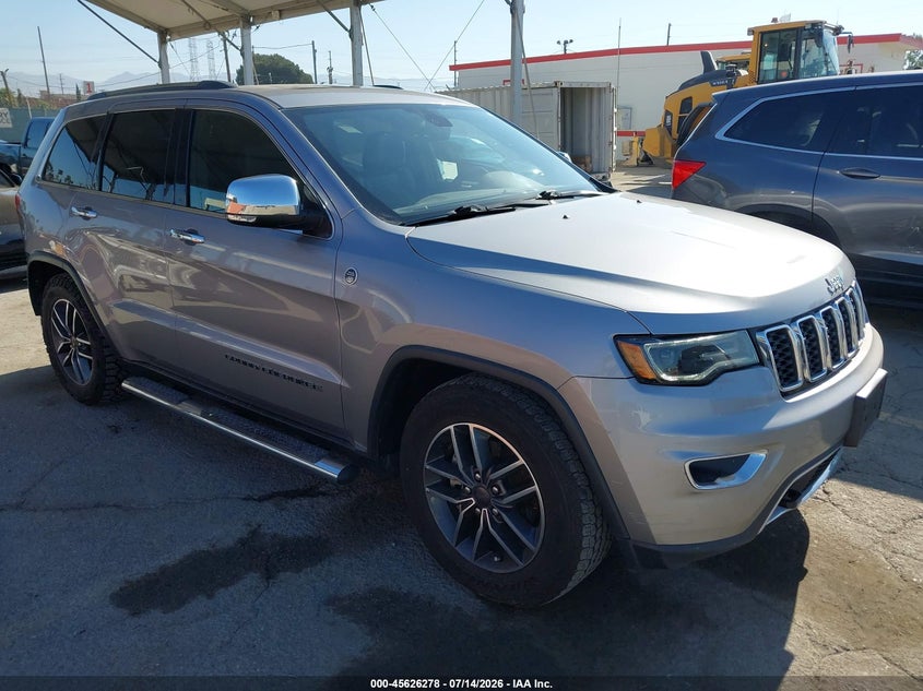 2019 Jeep Grand cherokee VIN 1C4RJFBG5KC719912 IAAI salvage auction — REAR END, Wait Title, sold $7,700 on 2026-08-09 (photo 1)