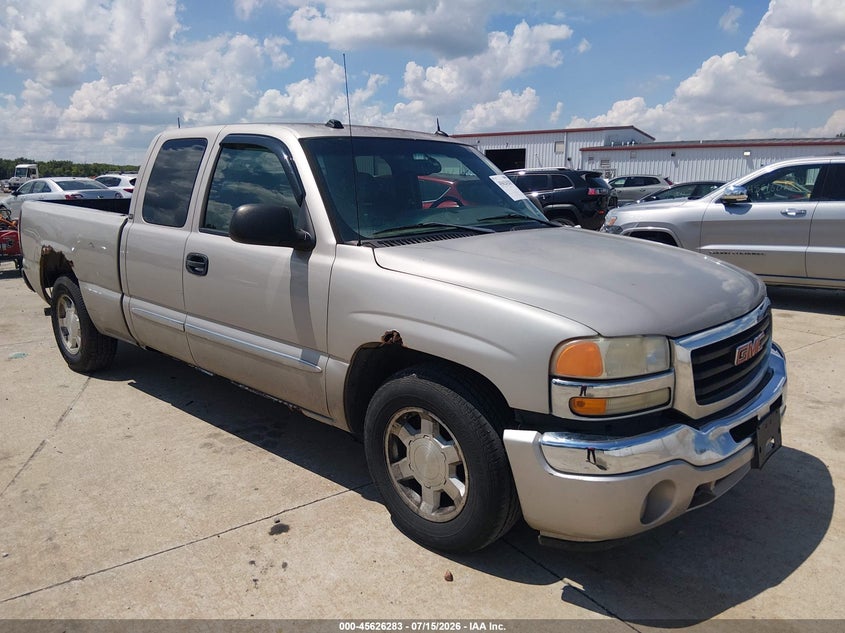 2005 Gmc Sierra 1500 VIN 1GTEC19T75Z339387 IAAI salvage auction — NORMAL WEAR, Clear (Missouri), sold $350 on 2026-07-30 (photo 1)