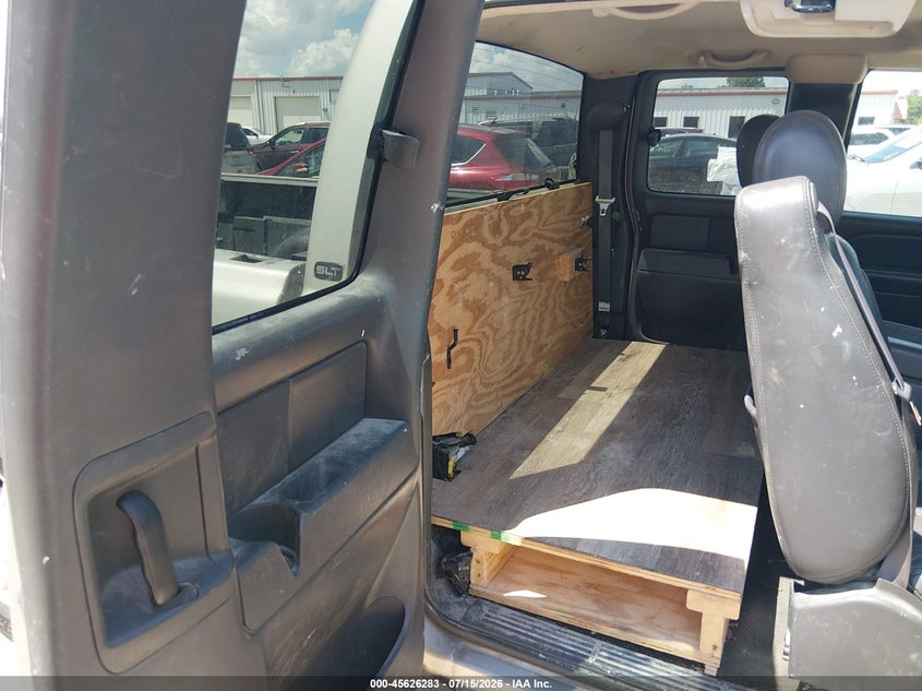 2005 Gmc Sierra 1500 VIN 1GTEC19T75Z339387 IAAI salvage auction — NORMAL WEAR, Clear (Missouri), sold $350 on 2026-07-30 (photo 8)