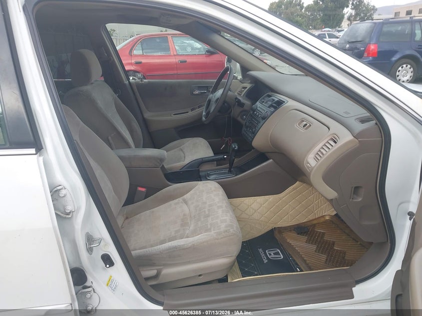 2001 Honda Accord VIN JHMCG66851C011289 IAAI salvage auction — NORMAL WEAR, Clear - Dealer Only (California), sold $450 on 2026-07-20 (photo 5)