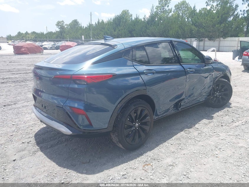 2026 Buick Envista VIN KL47LBEP5TB123416 IAAI salvage auction — SIDE, Wait Title, sold $8,100 on 2026-09-10 (photo 4)