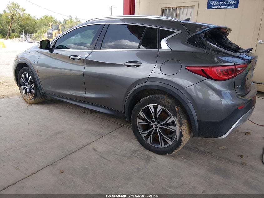 2018 Infiniti Qx30 VIN SJKCH5CR6JA061004 IAAI salvage auction — FRONT & REAR, Salvage Title, sold $3,725 on 2026-08-23 (photo 3)