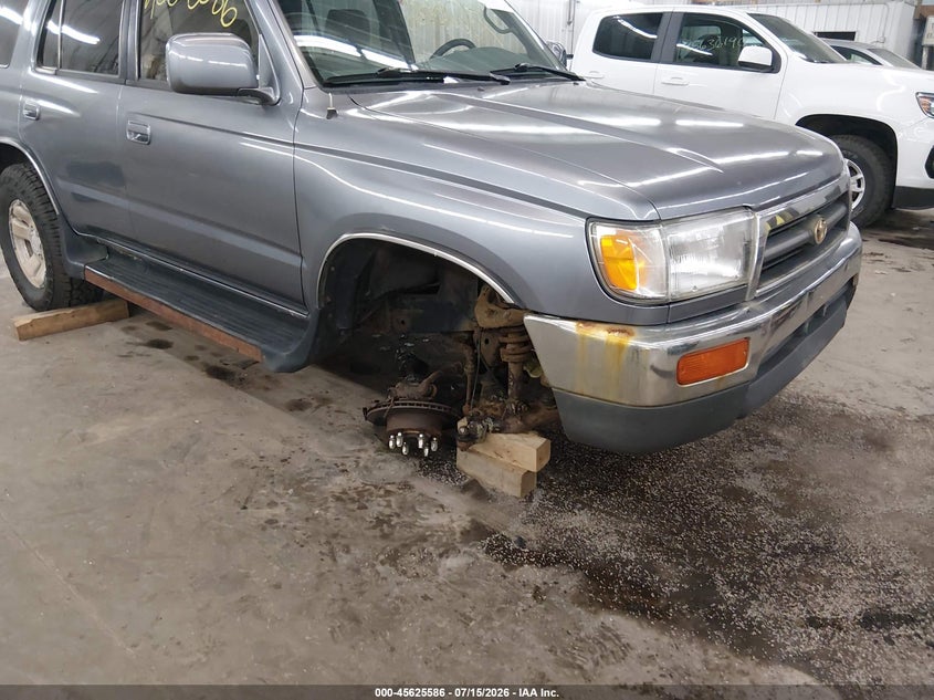 1997 Toyota 4runner VIN JT3HN86R2V0098551 IAAI salvage auction — NORMAL WEAR, Clear (Minnesota), sold $925 on 2026-07-21 (photo 6)