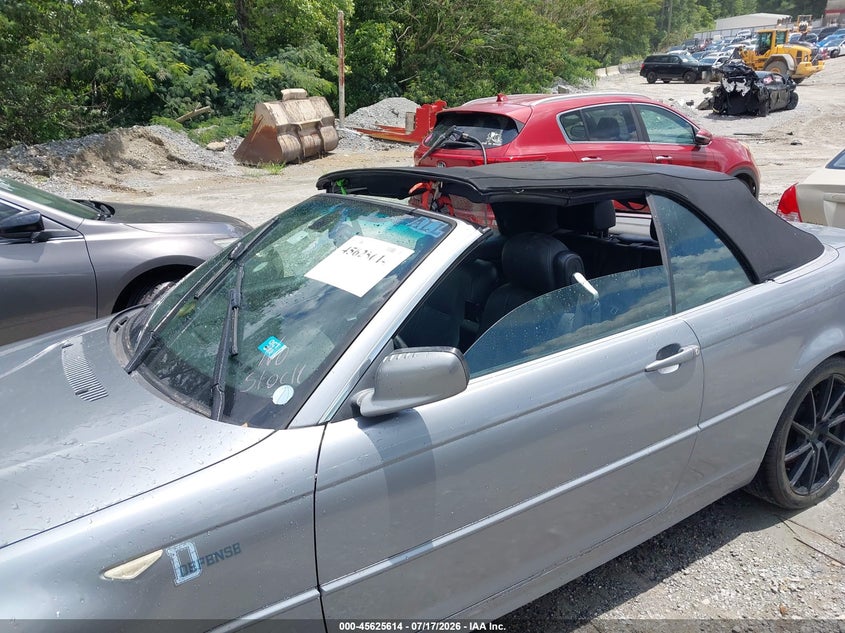 2005 BMW 3 series VIN WBABW53405PL52915 IAAI salvage auction — NORMAL WEAR, Repossession Paperwork (Georgia), sold $375 on 2026-08-18 (photo 6)