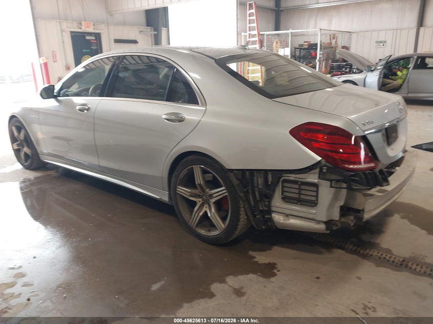 2016 Mercedes-benz VIN WDDUG7JB0GA205494 IAAI salvage auction — REAR END, Salvage (Illinois), sold $22,750 on 2026-08-12 (photo 3)