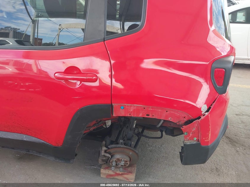 2017 Jeep Renegade VIN ZACCJBCB8HPF94619 IAAI salvage auction — REAR END, Salvage Title, sold $2,750 on 2026-07-26 (photo 6)