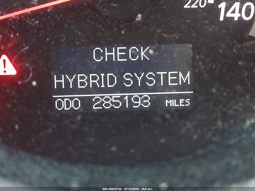2006 Toyota Highlander hybrid VIN JTEEW21A460019033 IAAI salvage auction — NORMAL WEAR, Clear (Virginia), sold $600 on 2026-07-27 (photo 7)