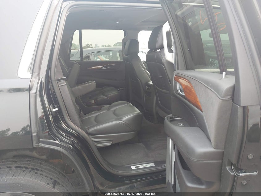 2020 Cadillac Escalade VIN 1GYS4BKJ4LR187459 IAAI salvage auction — FRONT END, Salvage Title, sold $17,100 on 2026-07-31 (photo 8)