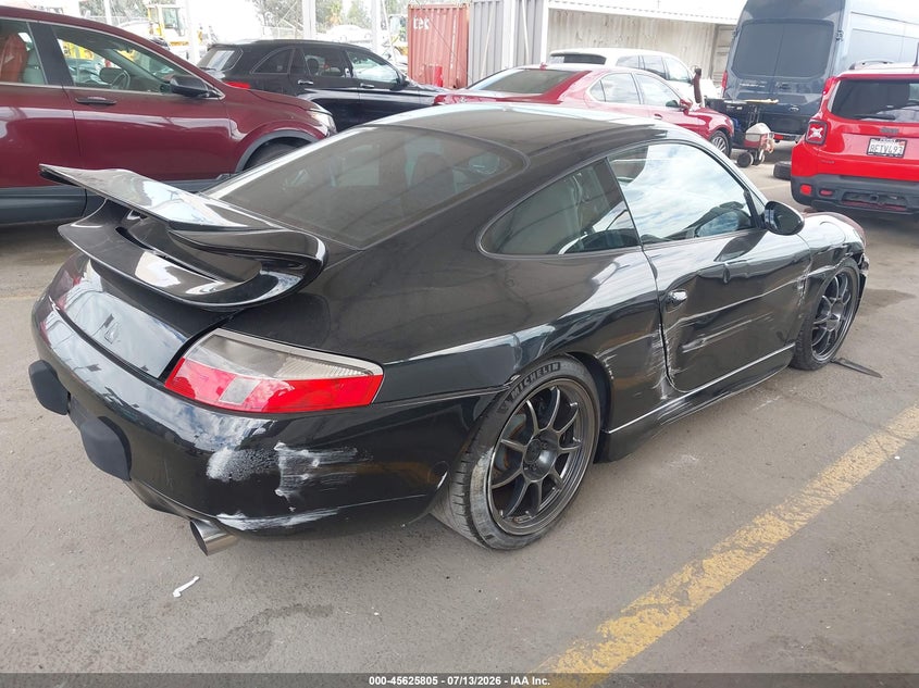 2000 Porsche 911 VIN WP0AA299XYS622975 IAAI salvage auction — RIGHT SIDE, Salvage (California), sold $11,200 on 2026-08-01 (photo 4)