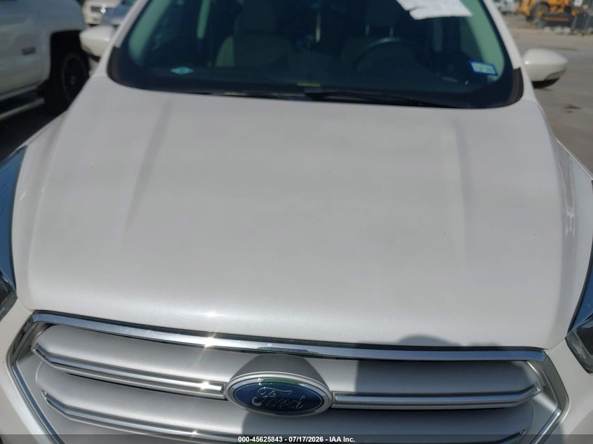2018 Ford Escape VIN 1FMCU0J95JUA22077 IAAI salvage auction — NORMAL WEAR, Clear (Texas), sold $7,650 on 2026-08-20 (photo 6)