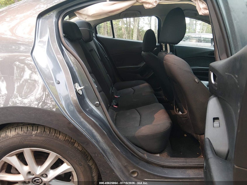 2016 Mazda 3 VIN JM1BM1U73G1330942 IAAI salvage auction — RIGHT FRONT, Clear (Virginia), sold $25 on 2026-07-31 (photo 8)