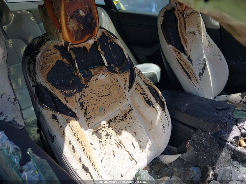 2022 Tesla Model 3 VIN 5YJ3E1EB9NF198794 IAAI salvage auction — EXTERIOR BURN, Salvage Title, sold $1,700 on 2026-08-23 (photo 7)