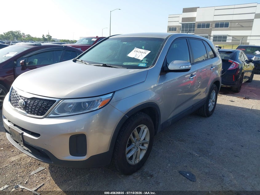 2015 Kia Sorento VIN 5XYKT3A61FG630827 IAAI salvage auction — NORMAL WEAR, Original (Texas), sold $1,050 on 2026-07-28 (photo 2)