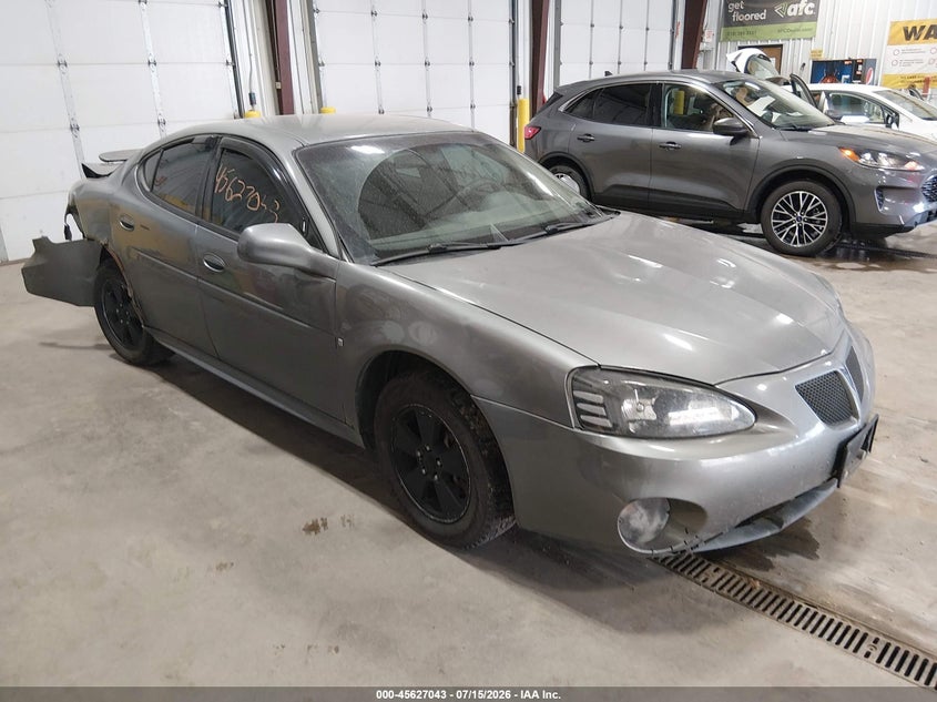 2007 Pontiac Grand prix VIN 2G2WP552171196806 IAAI salvage auction — REAR END, Salvage (North Dakota), sold $200 on 2026-08-01 (photo 1)