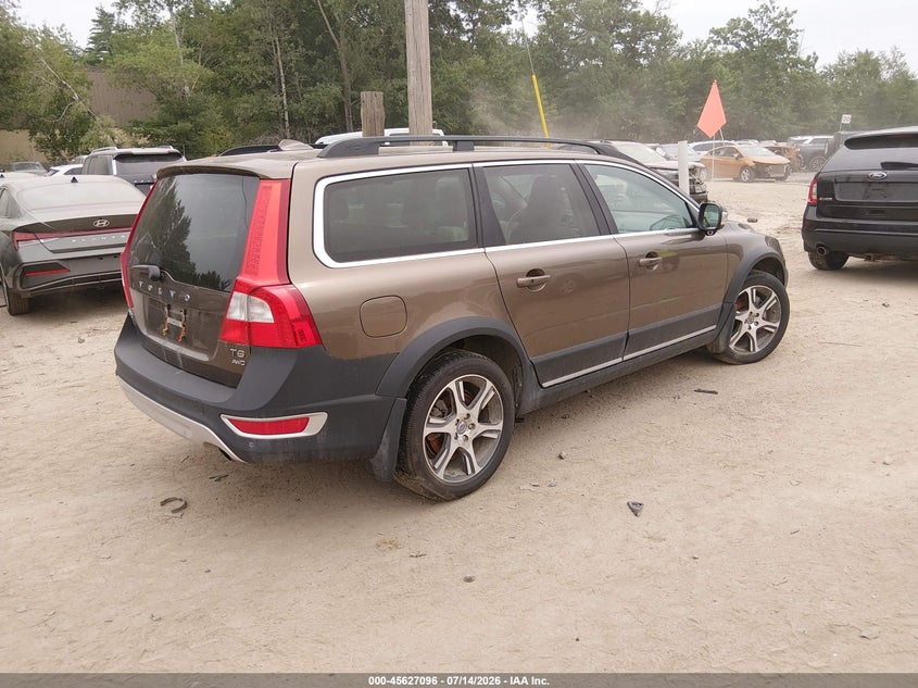 2012 Volvo Xc70 VIN YV4902BZ1C1138740 IAAI salvage auction — NORMAL WEAR, Salvage Title, sold $1,550 on 2026-07-22 (photo 4)