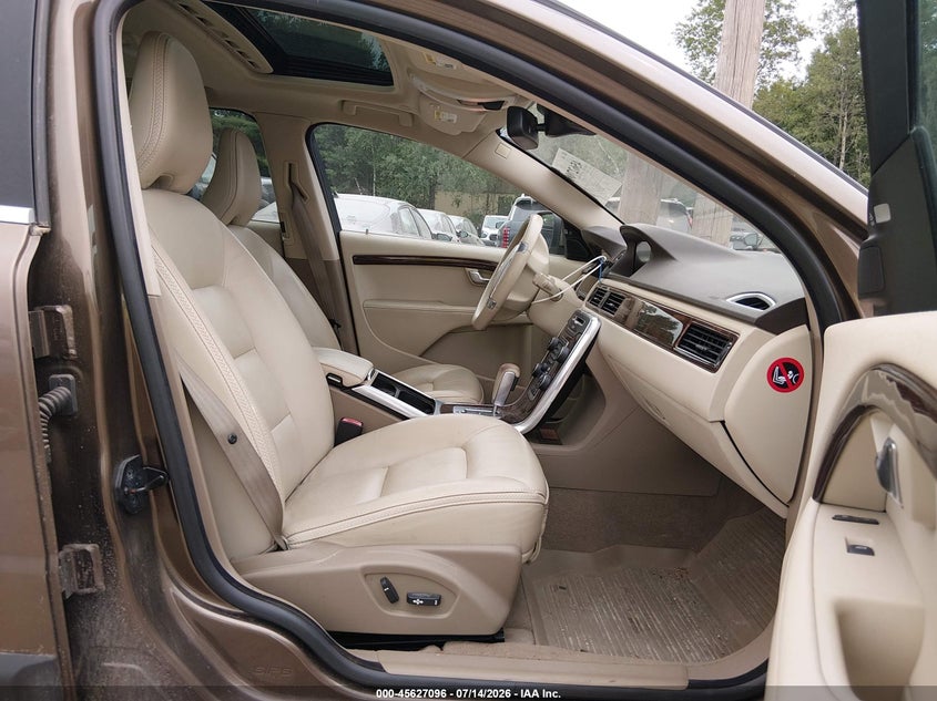 2012 Volvo Xc70 VIN YV4902BZ1C1138740 IAAI salvage auction — NORMAL WEAR, Salvage Title, sold $1,550 on 2026-07-22 (photo 5)