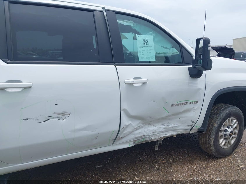 2025 Chevrolet Silverado 2500 VIN 1GC1KNEYXSF353212 IAAI salvage auction — RIGHT SIDE, Enterprise Vehicles Clear Only (Nevada), sold $30,050 on 2026-07-23 (photo 6)