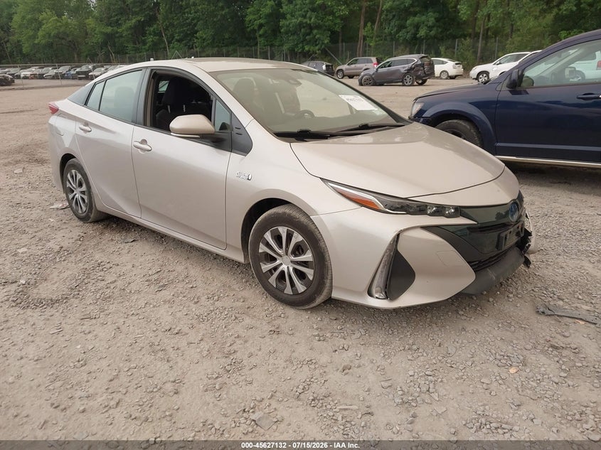 2021 Toyota Prius VIN JTDKAMFP8M3186599 IAAI salvage auction — FRONT END, Salvage Title, sold $5,900 on 2026-07-21 (photo 1)