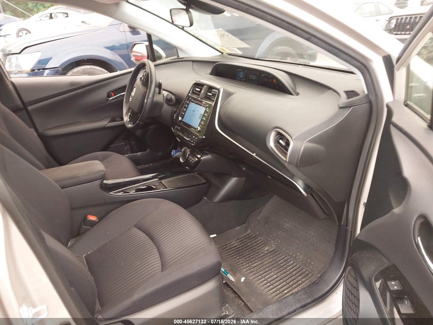 2021 Toyota Prius VIN JTDKAMFP8M3186599 IAAI salvage auction — FRONT END, Salvage Title, sold $5,900 on 2026-07-21 (photo 5)