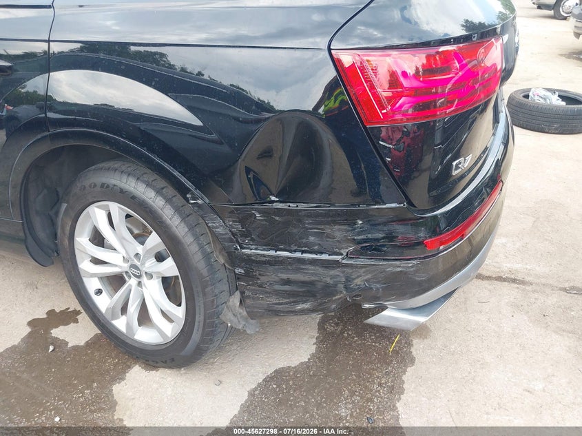2019 Audi Q7 VIN WA1LAAF70KD013826 IAAI salvage auction — LEFT REAR, Salvage Title, sold $7,600 on 2026-08-27 (photo 6)