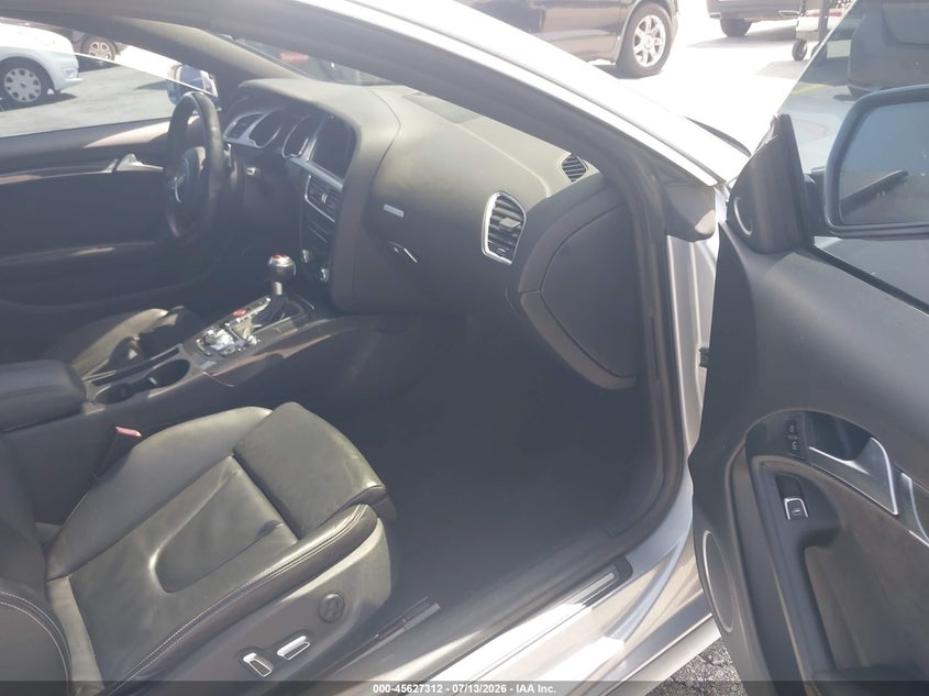 2016 Audi S5 VIN WAUC4AFR8GA026554 IAAI salvage auction — ENGINE DAMAGE, Salvage (Florida), sold $1,350 on 2026-07-16 (photo 5)