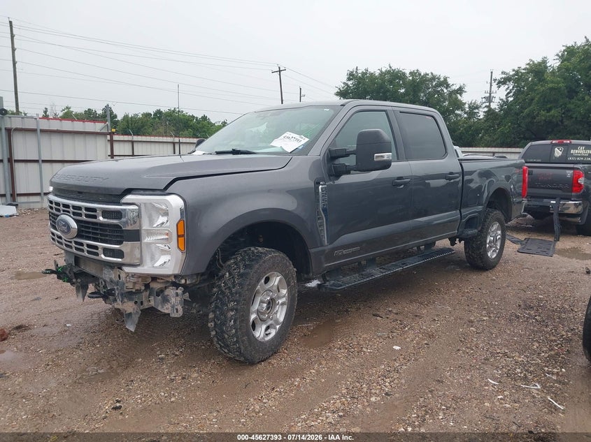 2025 Ford F250 VIN 1FT7W2BT3SEC34008 IAAI salvage auction — FRONT & REAR, Salvage Title, sold $35,500 on 2026-07-30 (photo 2)
