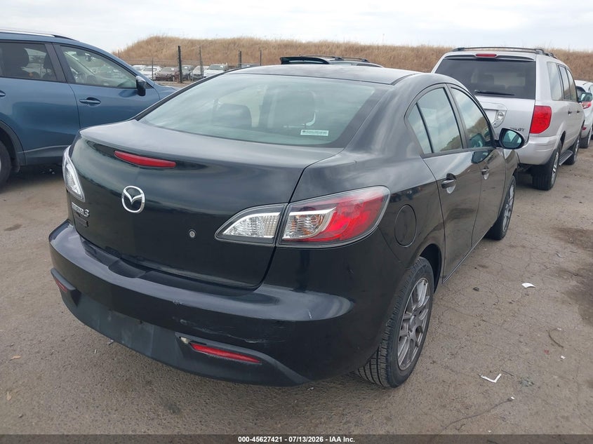 2011 Mazda 3 VIN JM1BL1UF3B1475479 IAAI salvage auction — NORMAL WEAR, Clear - Dealer Only (California), sold $875 on 2026-07-22 (photo 4)
