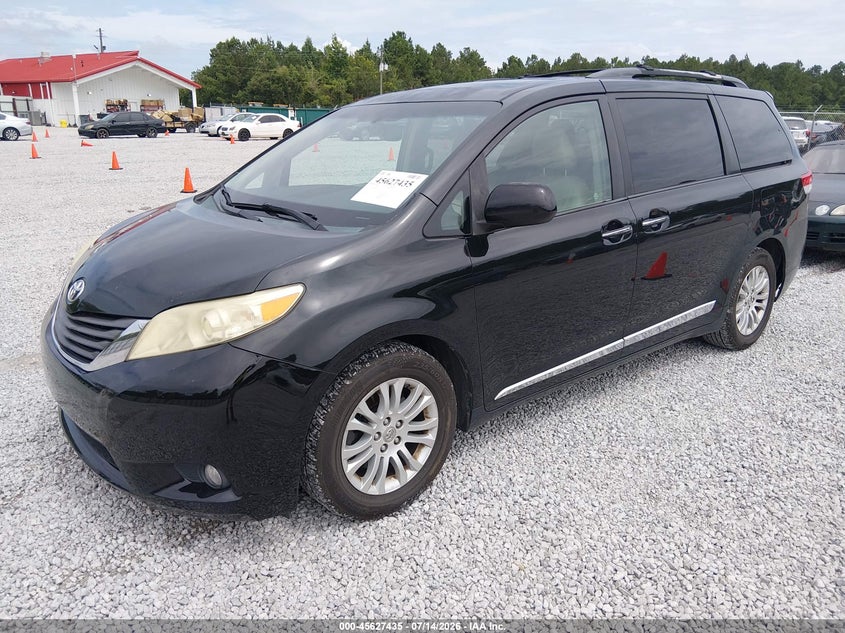 2011 Toyota Sienna VIN 5TDYK3DC8BS148173 IAAI salvage auction — NORMAL WEAR, Clear (Alabama), sold $2,100 on 2026-07-30 (photo 2)