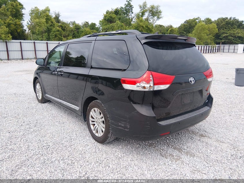 2011 Toyota Sienna VIN 5TDYK3DC8BS148173 IAAI salvage auction — NORMAL WEAR, Clear (Alabama), sold $2,100 on 2026-07-30 (photo 3)