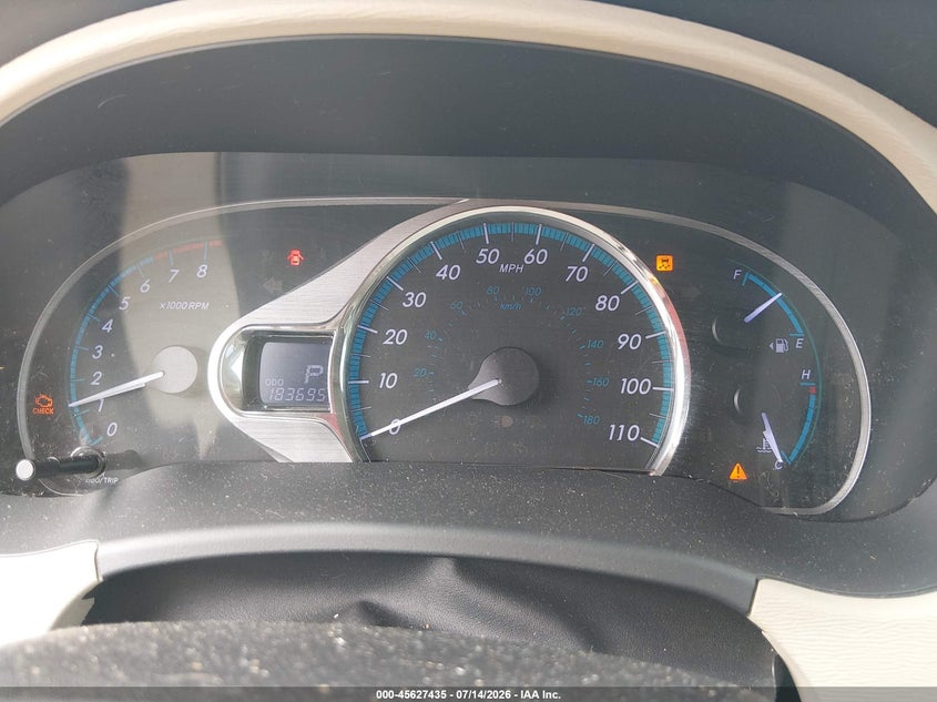 2011 Toyota Sienna VIN 5TDYK3DC8BS148173 IAAI salvage auction — NORMAL WEAR, Clear (Alabama), sold $2,100 on 2026-07-30 (photo 7)