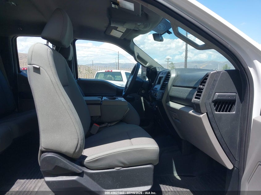 2019 Ford F-250 VIN 1FT7X2B68KED43796 IAAI salvage auction — NORMAL WEAR, Sf97 (Nevada), sold $21,700 on 2026-07-30 (photo 5)
