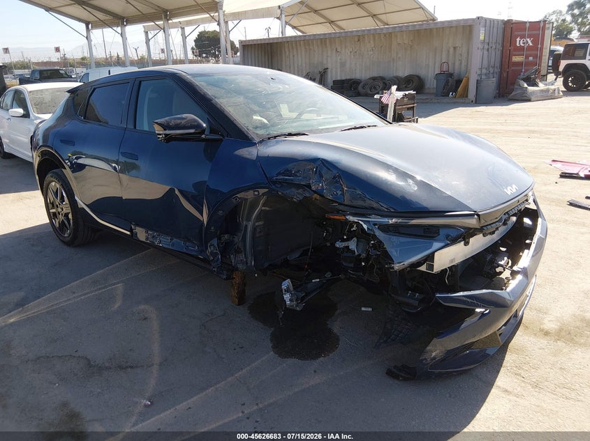 2025 Kia Ev6 VIN 5XYC34JA7SG006281 IAAI salvage auction — RIGHT SIDE, Salvage (California), sold $12,475 on 2026-09-02 (photo 1)