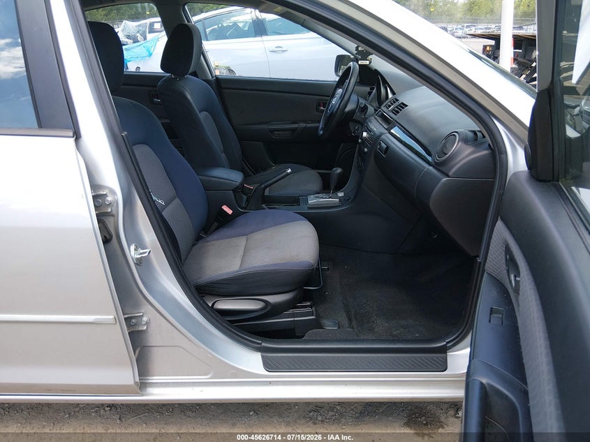 2005 Mazda 3 VIN JM1BK12F951306058 IAAI salvage auction — NORMAL WEAR, Clear (Tennessee), sold $775 on 2026-07-22 (photo 5)