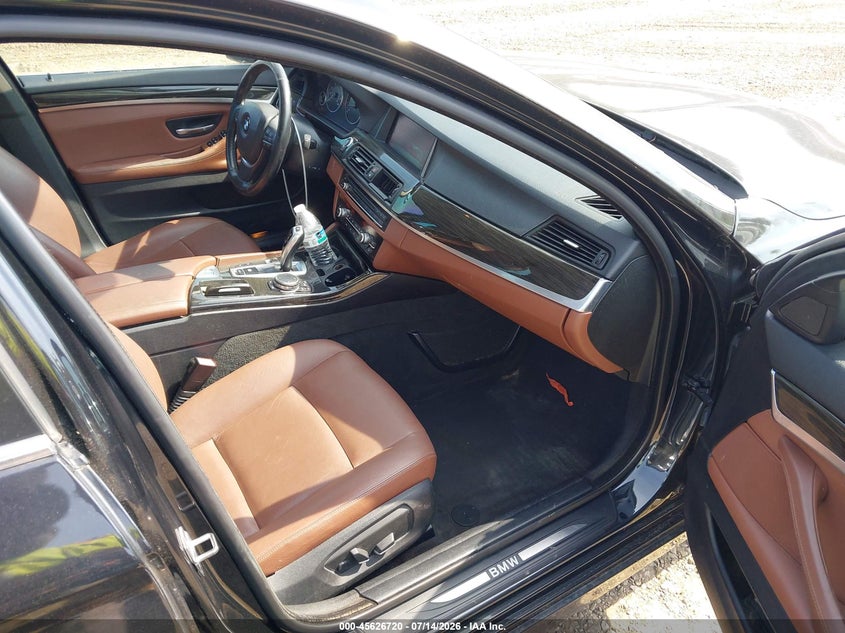 2015 BMW 5er VIN WBA5A7C57FD628963 IAAI salvage auction — REAR END, Mv-907A (New York), sold $775 on 2026-07-28 (photo 5)