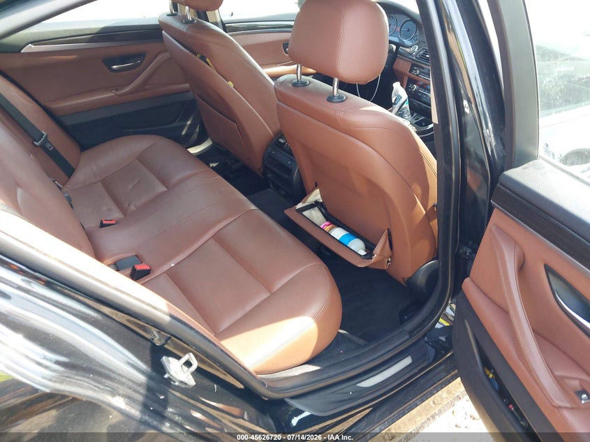 2015 BMW 5er VIN WBA5A7C57FD628963 IAAI salvage auction — REAR END, Mv-907A (New York), sold $775 on 2026-07-28 (photo 8)
